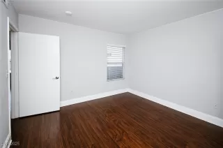 Photo #5: 2656418 Listing 