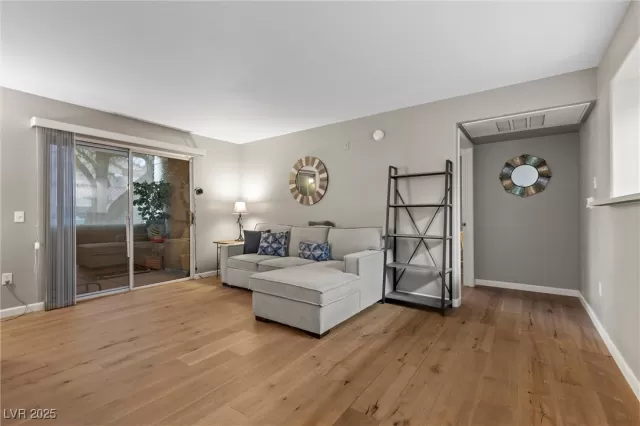 MLS: 2656461 Condo For Sale