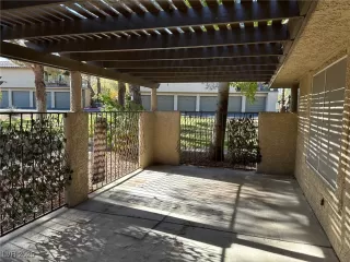 Photo #4: 2656474 Listing 