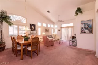 Photo #4: 2656561 Listing