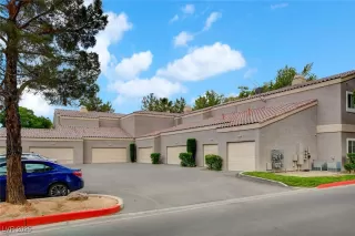 Photo #4: 2656566 Listing