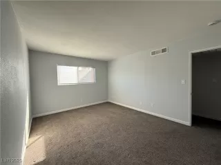 Photo #5: 2656575 Listing 