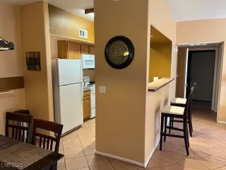 Photo #4: 2656600 Listing 