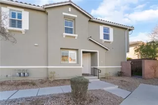 Photo #2: 2656605 Listing