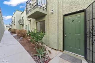 Photo #1: 2656612 Listing 
