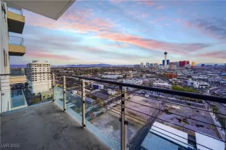 Photo #3: 2656618 Listing