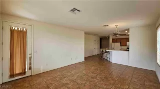 Photo #4: 2656637 Listing 