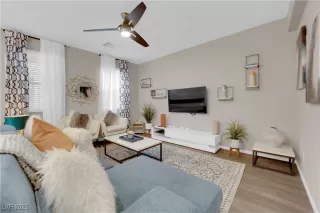 Photo #6: 2656672 Listing