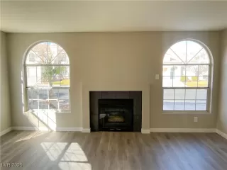 Photo #6: 2656720 Listing 