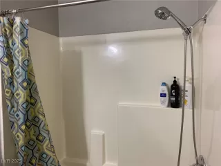 Photo #6: 2656727 Listing 