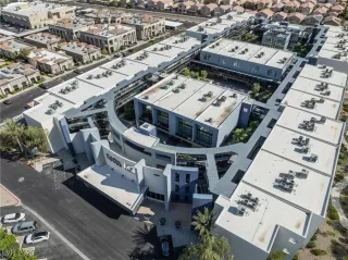 Photo #2: 2656731 Listing