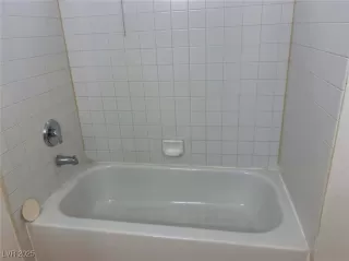 Photo #5: 2656740 Listing 