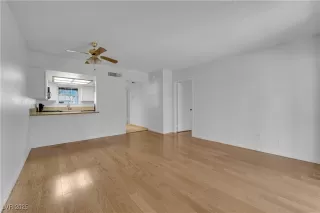 Photo #6: 2656767 Listing 