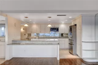 Photo #5: 2656772 Listing 