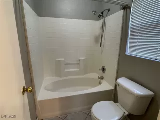 Photo #6: 2656822 Listing 