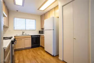 Photo #6: 2656854 Listing