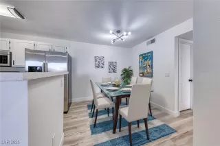 Photo #5: 2656884 Listing 