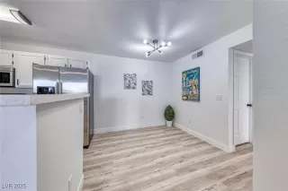 Photo #6: 2656884 Listing 