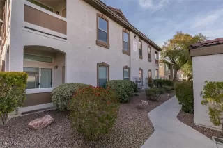 Photo #3: 2656893 Listing 