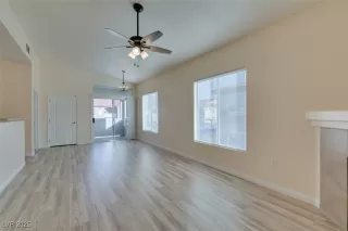 Photo #4: 2656893 Listing 