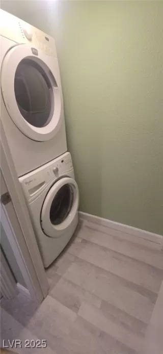 Photo #6: 2656926 Listing