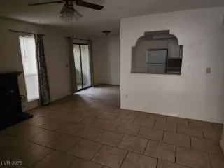 Photo #1: 2656947 Listing 