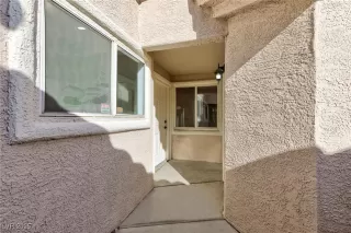 Photo #2: 2656954 Listing 