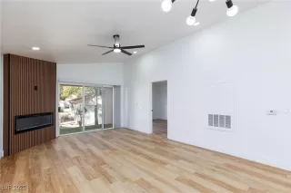 Photo #5: 2656954 Listing 