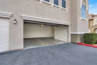 Photo #2: 2656956 Listing 