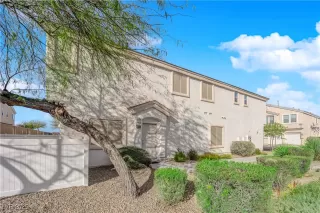 Photo #6: 2656976 Listing