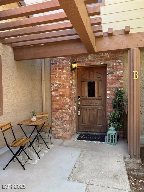 MLS: 2656983 Condo For Sale