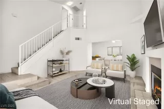 Photo #1: 2656988 Listing 