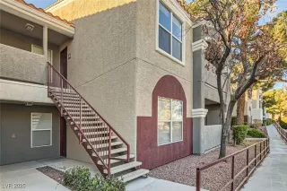 Photo #1: 2657036 Listing 