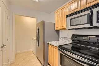 Photo #4: 2657036 Listing 