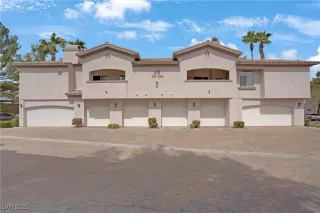 Photo #2: 2657069 Listing