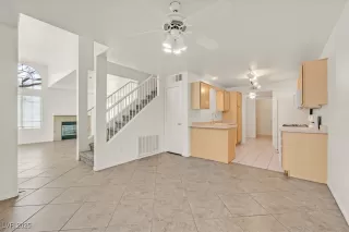 Photo #3: 2657076 Listing 