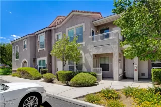 Photo #1: 2657077 Listing 