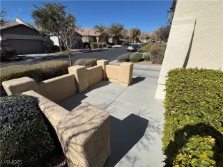 Photo #1: 2657092 Listing 