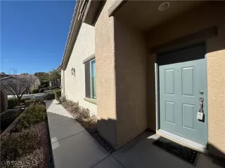 Photo #2: 2657092 Listing 