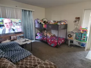 Photo #2: 2657123 Listing