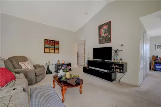 Photo #1: 2657126 Listing