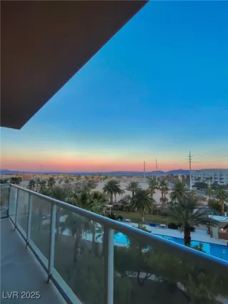 Photo #3: 2657169 Listing 