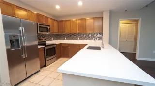 Photo #4: 2657169 Listing 