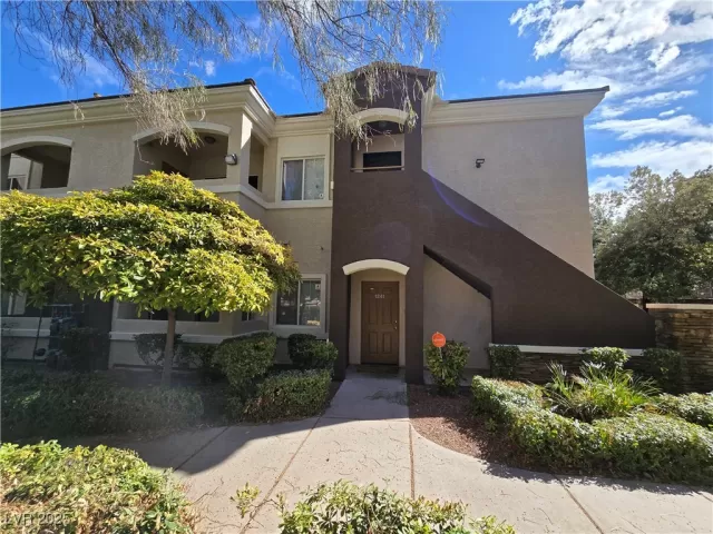MLS: 2657197 Condo For Sale