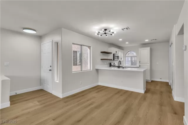 MLS: 2657245 Condo For Sale