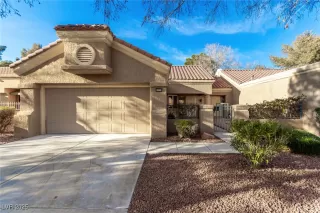 Photo #5: 2657297 Listing