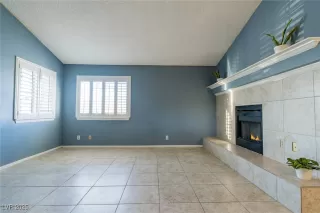 Photo #6: 2657318 Listing