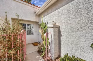 Photo #3: 2657355 Listing 