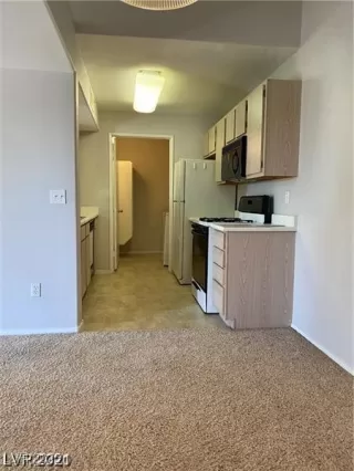 Photo #6: 2657380 Listing 