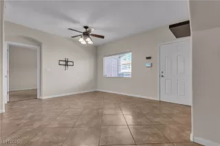 Photo #6: 2657382 Listing